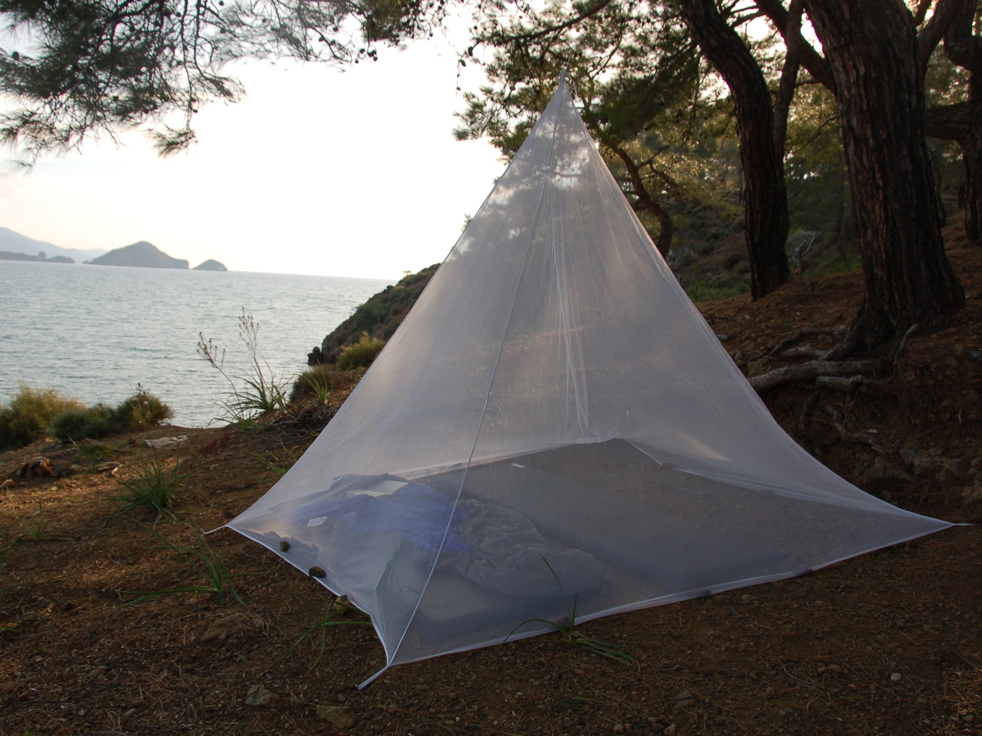 Fine Mesh Pyramid, Big