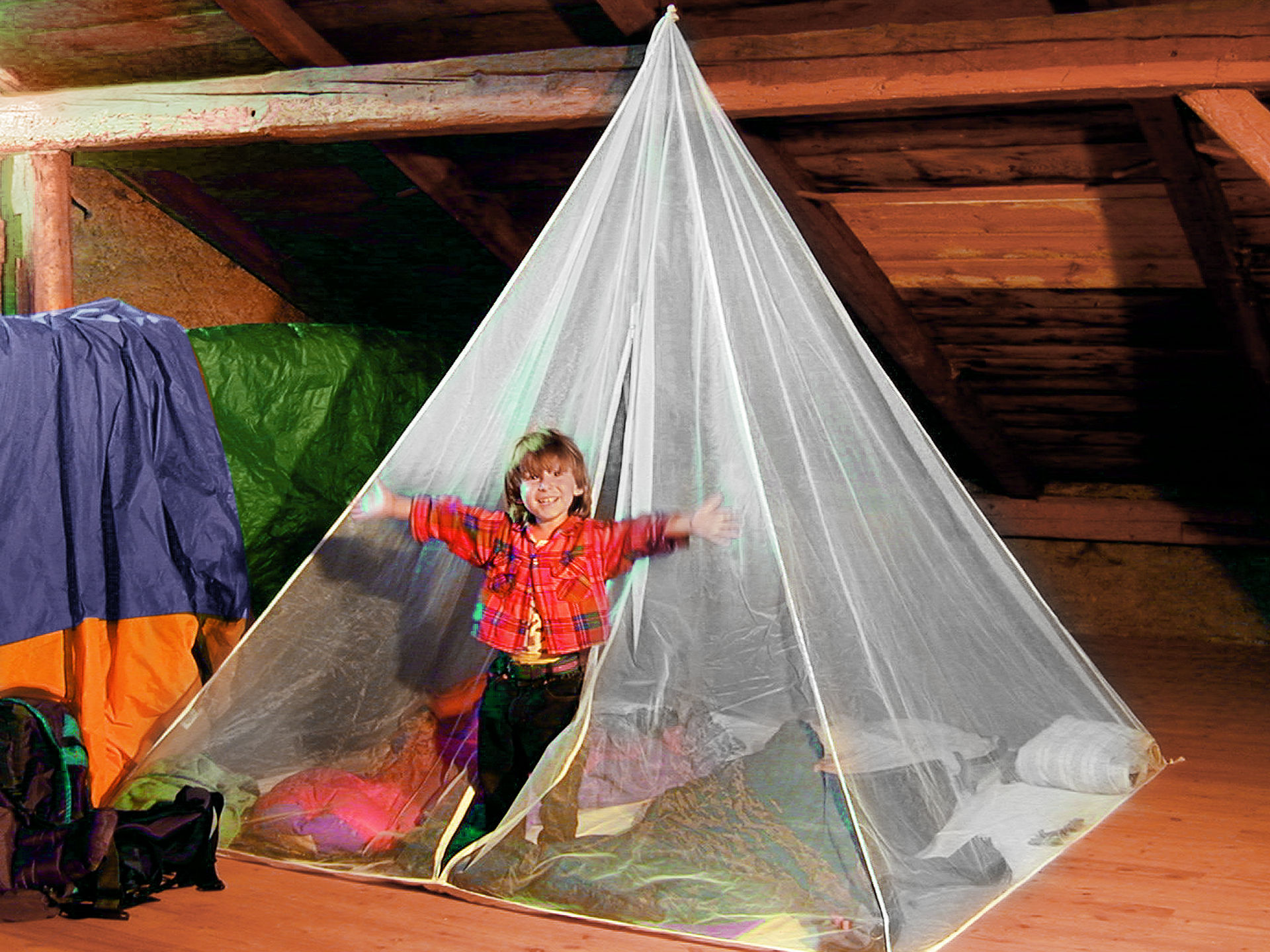 Fine Mesh Pyramid Extrem